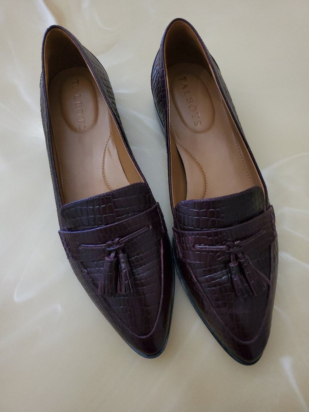 Talbots Women's Reece Croc-Embossed Pointed Toe Leather Slip On Loafers Size 8